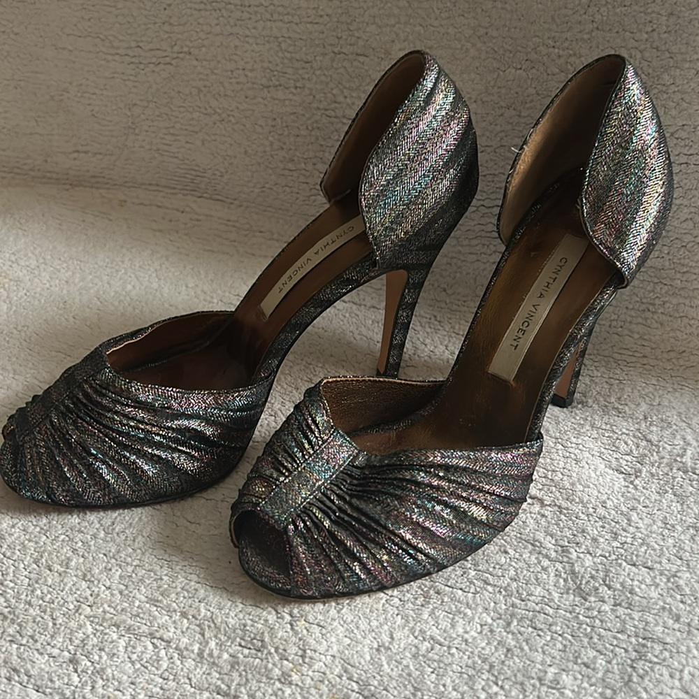 Cynthia Vincent iridescent stilettos